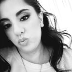 Kelly Barbari Undressing