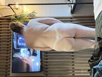 Dutch wife Nicole pearson from enkhuizen