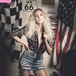 Sexy UK Model Melissa