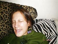 Dee amateur facial cum slut