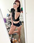 Girl loves to show feet