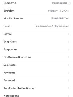 Teen Cheerleader Sends Nudes!