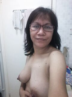 Elvie , Hong Kong worker