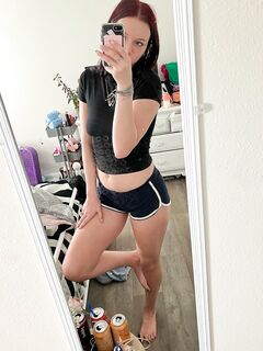 Girl loves to show feet