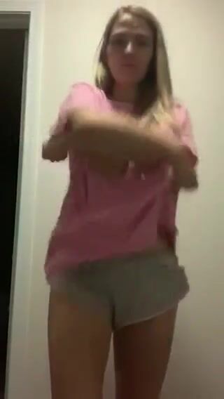 Milf stripping