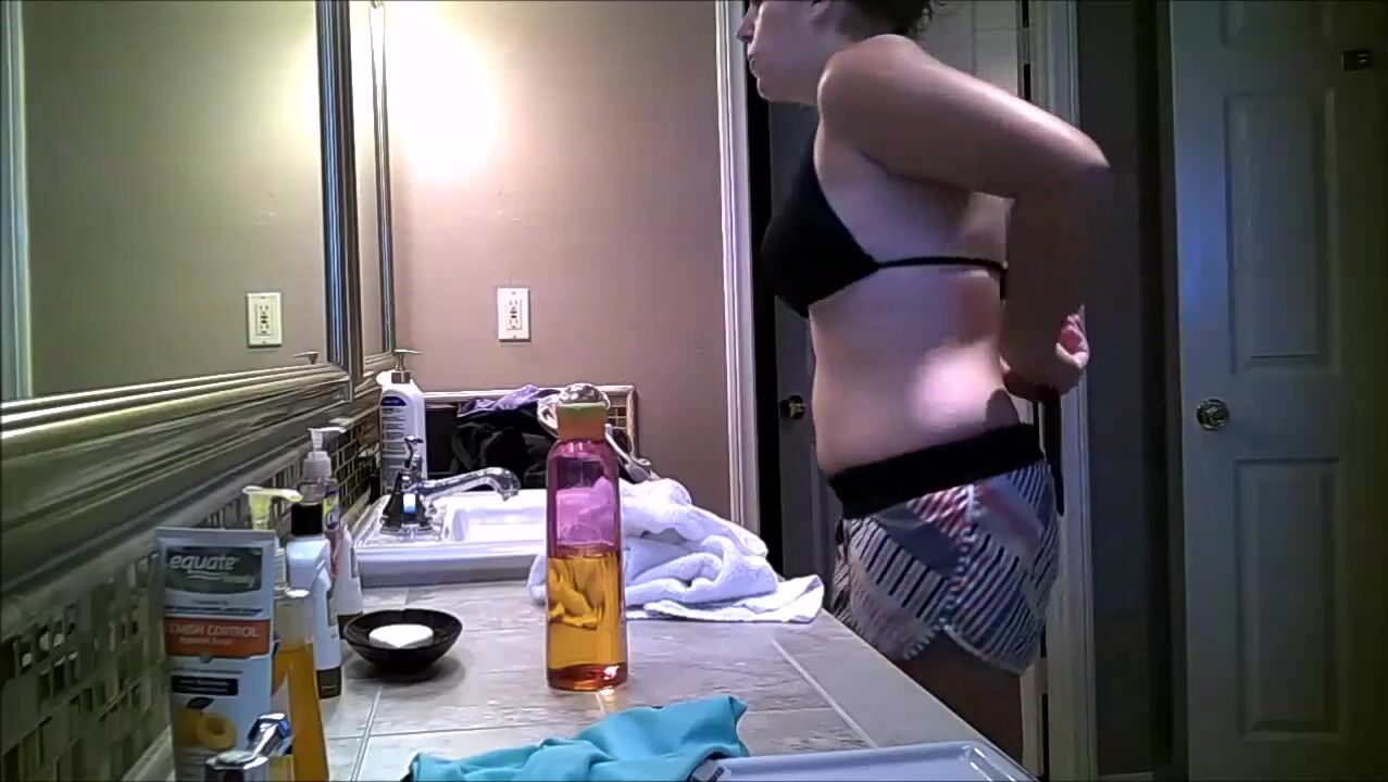 Big Tits Bathrom Spycam