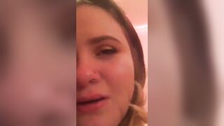 Ttiddys playing with her huge tits