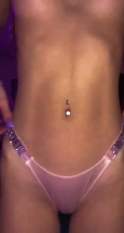 Young teen Sam pompano self bate