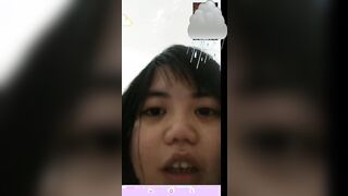 Chinese bbw girl showing big tits webcam