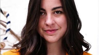 Slut like to show off