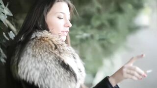 Julie Skyhigh smoking hot