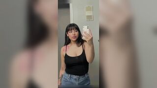 Jennifer Uribe’s Natural Amateur Latina Titties