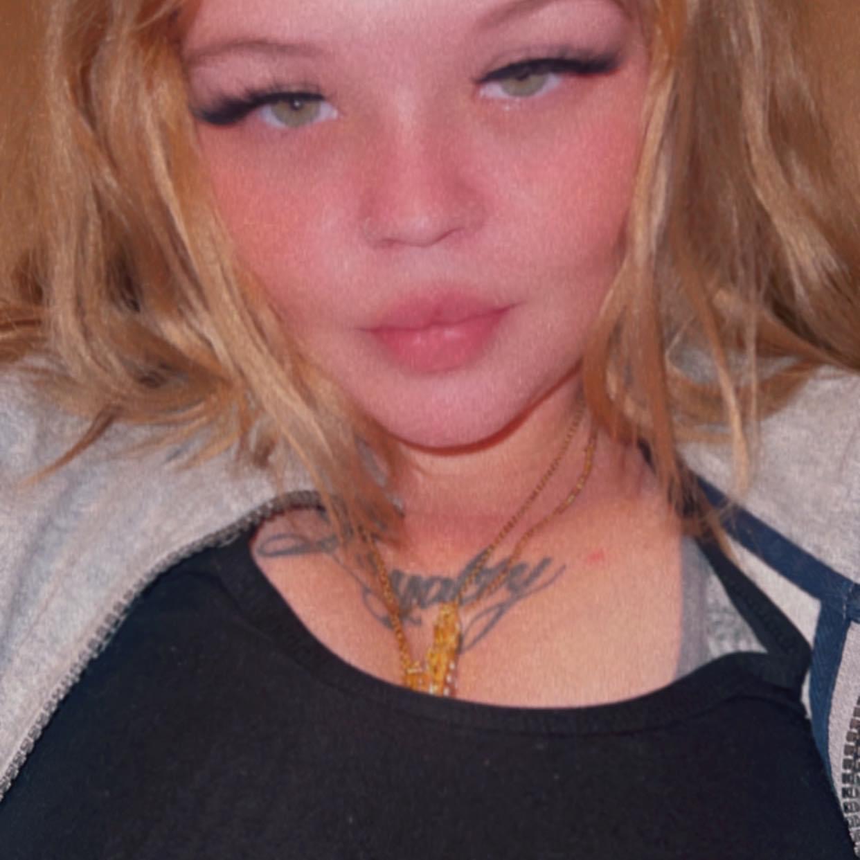 Escort Kellie bianco Woonsocket thot