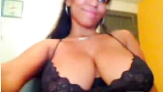 Slim Amateur Shows Off Her Amazing Breasts on Webcam