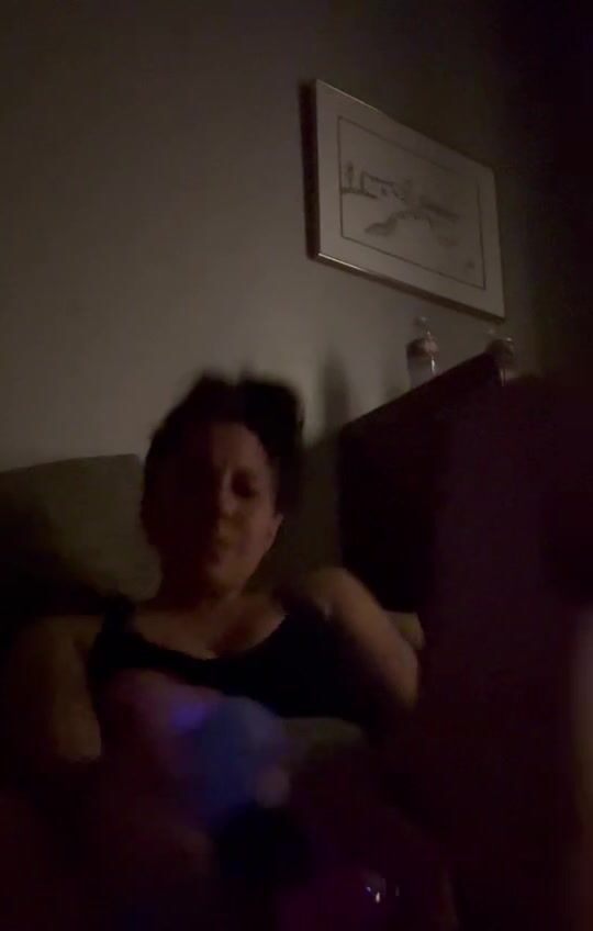 X cums hard