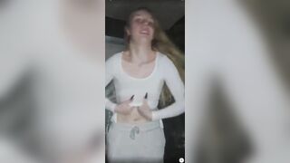 Briella Hanny Live Flashing