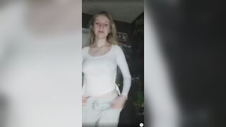 Briella Hanny Live Flashing