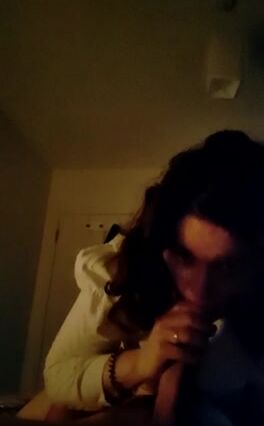 Amateur slut sucking big fat cock in 69 position
