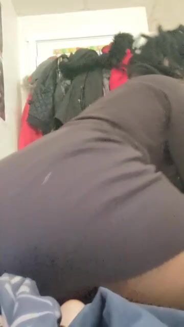 Ebony slut nekiyrah exposed masturbating