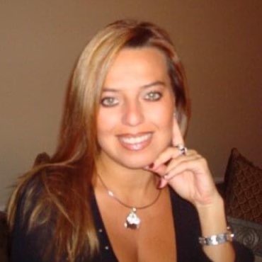 Beautiful milf LINA from Charlotte NC completely naked