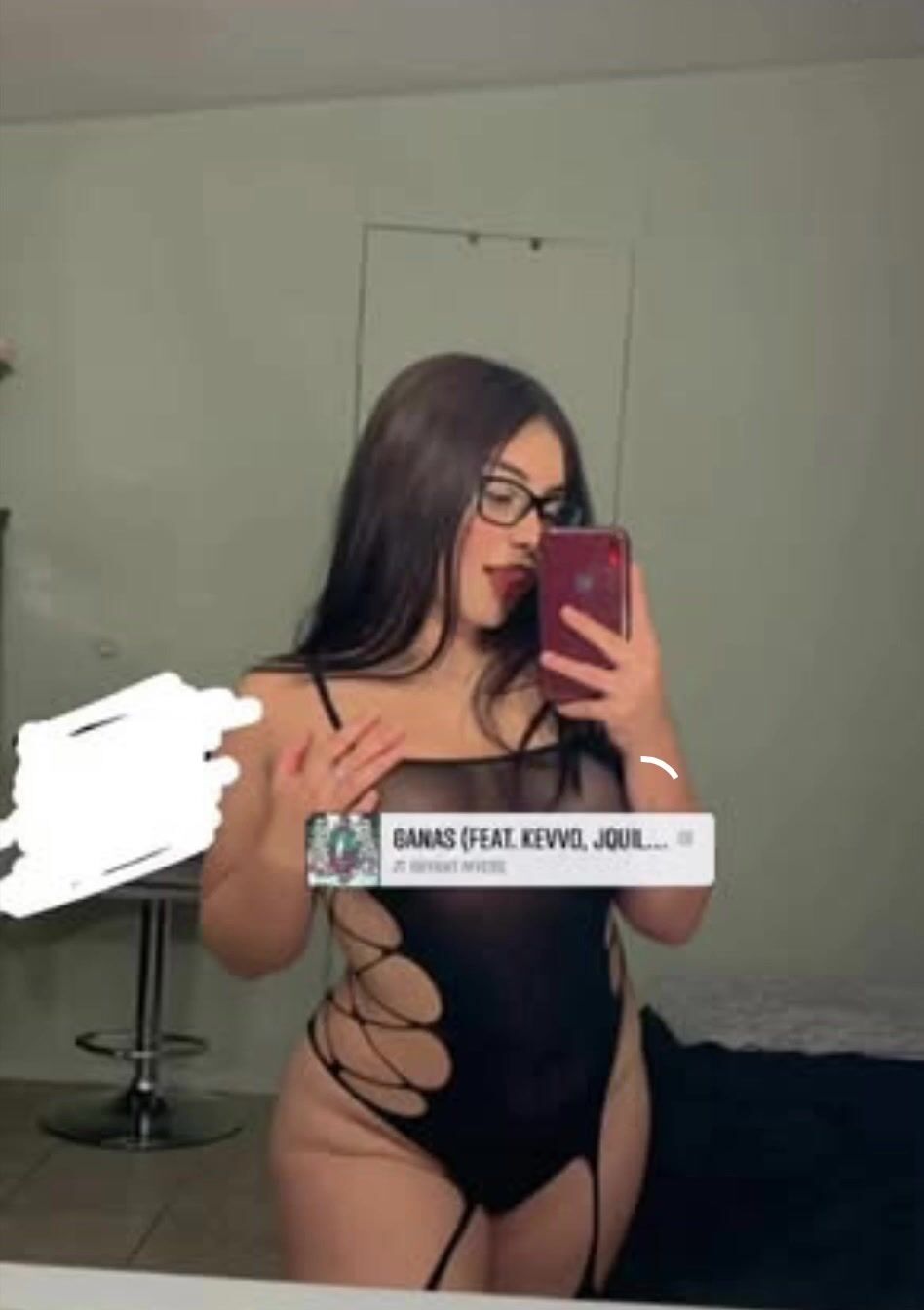 This bitch kayy