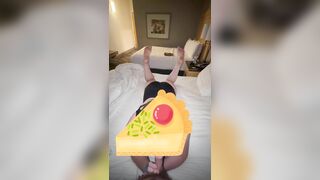Feet pose hotel blowjob
