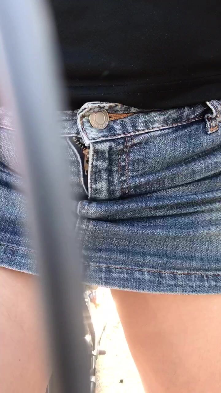 Micro skirt no panties public P1