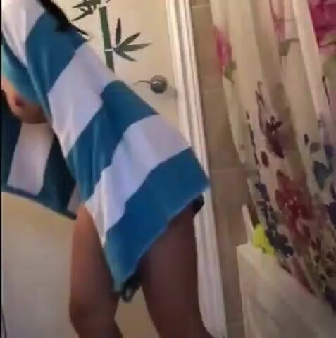 Filipina Teen Spied Naked after shower
