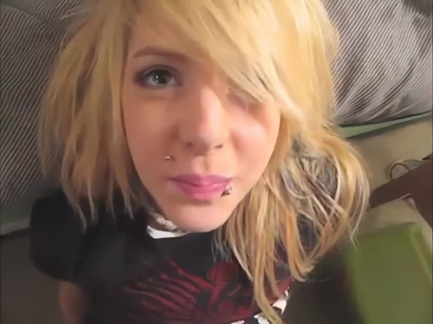 I want your dick in my mouth