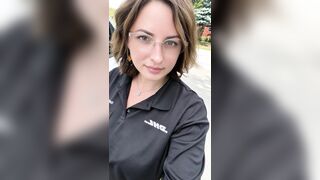 Kinky DHL delivery woman