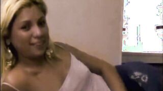 Amateur Latina Slut Stripping & Masterbating