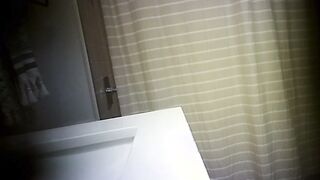 Sister Shower Voyeur