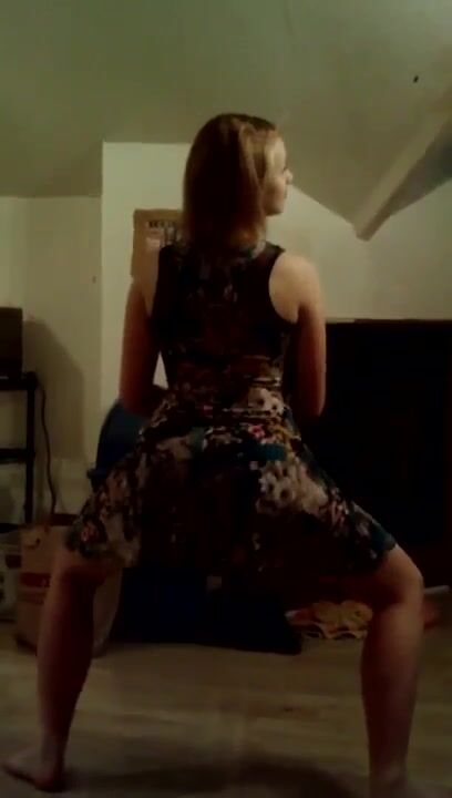 White Girl Twerk