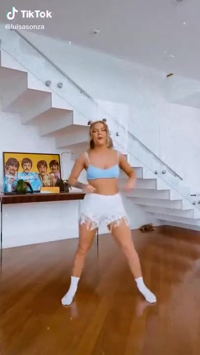 Twerk Luisa Sonza TikTok