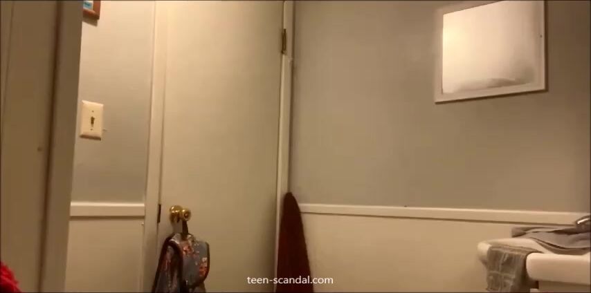perfect tits in the bathroom