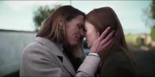 Favourite Lesbian Kisses & Couples Amy & Kirsten
