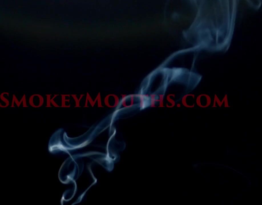 Chloe Toy smoking hot (js)