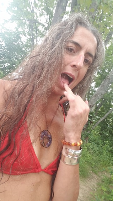 shARON FUCKS herself