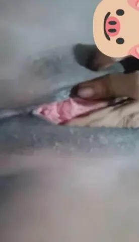 Thai mother fingering without giving up