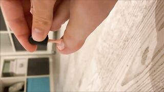 Kimberly Rückert - Painting her Toenails