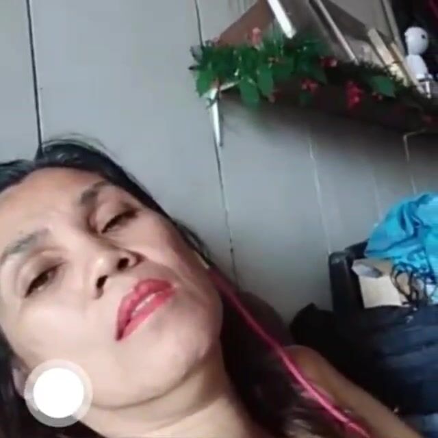 Rhea can't resist fingering