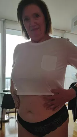 Susan Flashes Her Tits
