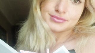 Russian slut Anna Kanukhina double penetration in Alaniya