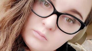 Caron Watkinson  Engaged Slut Masturbates on Video