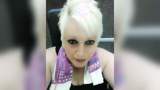 KRISTI ROBERTSON LIVES IN SCOTTSBURG INDIANA EXPOSED SLUT