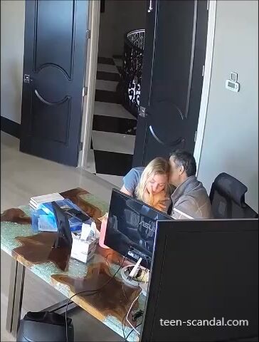 boss and the beauty intern girl
