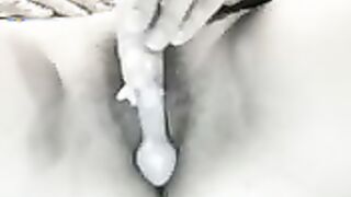 Nallely dildo masturbation