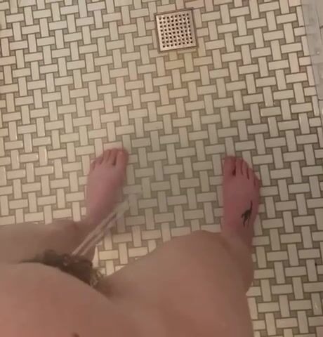 Slut pissing