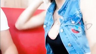 Slut making a dick cum in a fastfood restaurant.