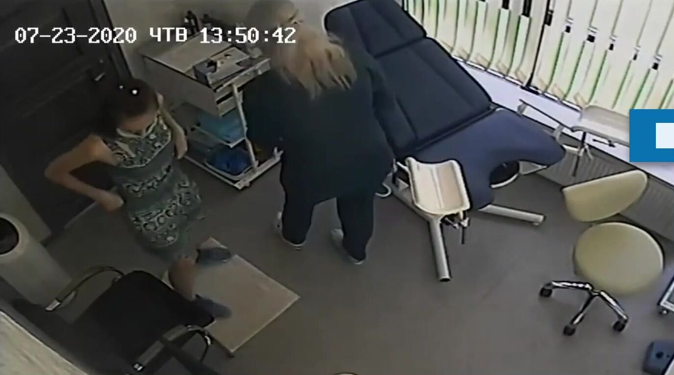 Gyno Doctor's Exam Room Hidden Cam